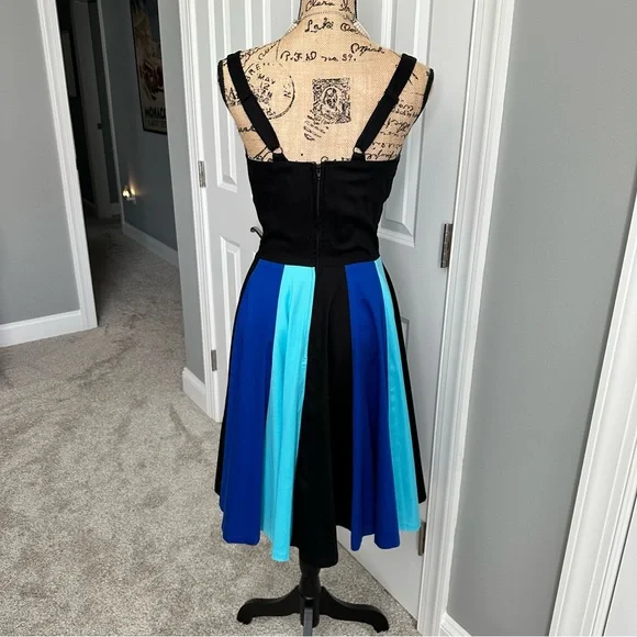 Pin Up Girl Clothing Shades of Blue Circle Dress - Picture 7 of 10